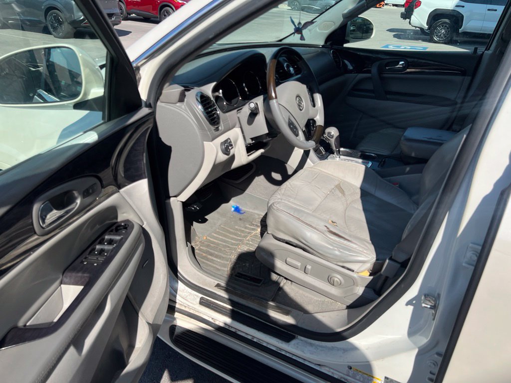 Used 2015 Buick Enclave Leather FWD image 8