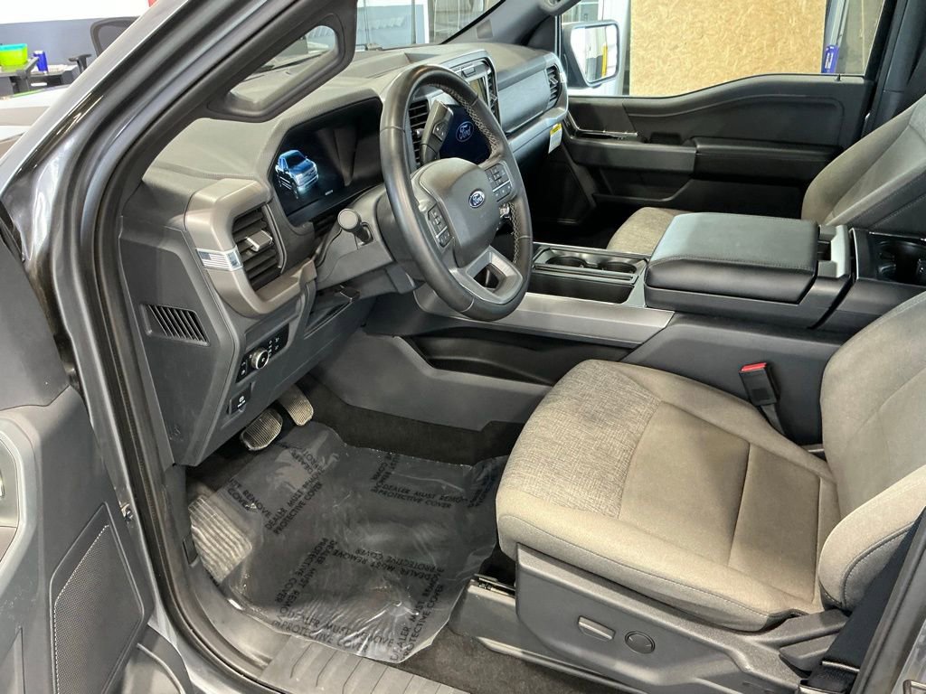 Used 2024 Ford F150 XLT w/ Mobile Office Package image 6