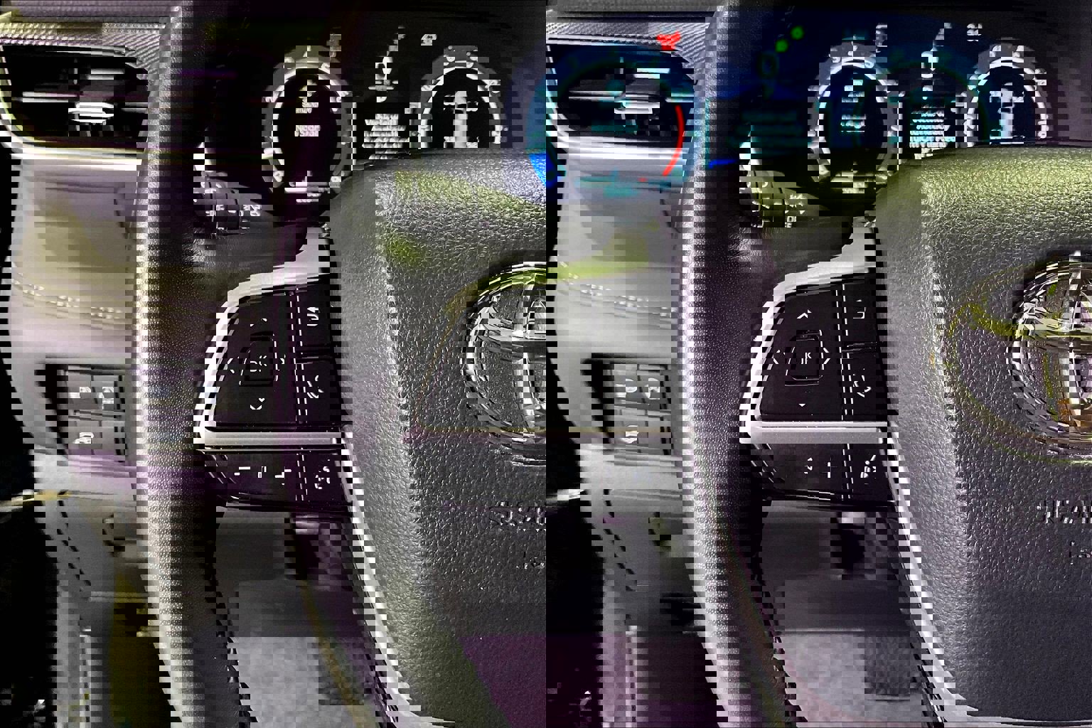 Used 2025 Toyota Highlander XSE image 11