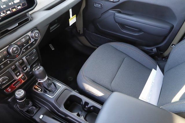 New 2026 Jeep Wrangler Sport AWD/4WD image 24