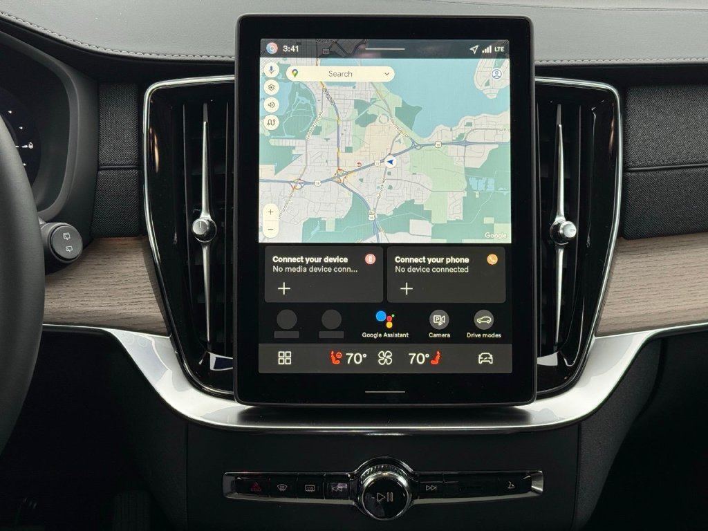 New 2026 Volvo XC90 T8 Plus w/ Protection Package AWD/4WD image 20