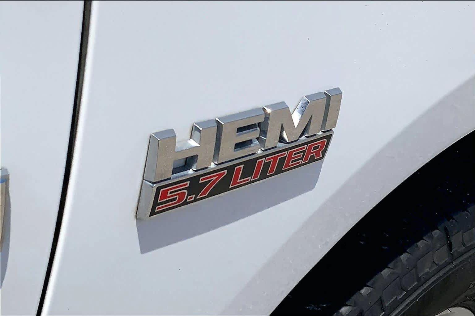 Used 2019 RAM 1500 Tradesman w/ Popular Equipment Group RWD image 9