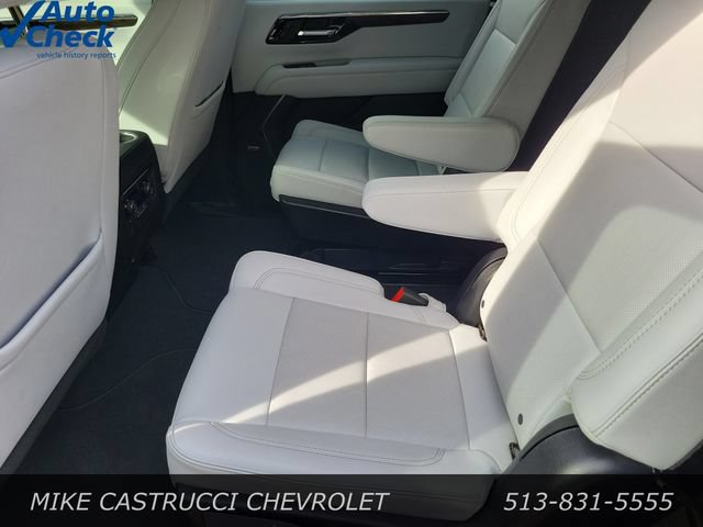 Used 2025 Chevrolet Suburban Premier AWD/4WD image 27