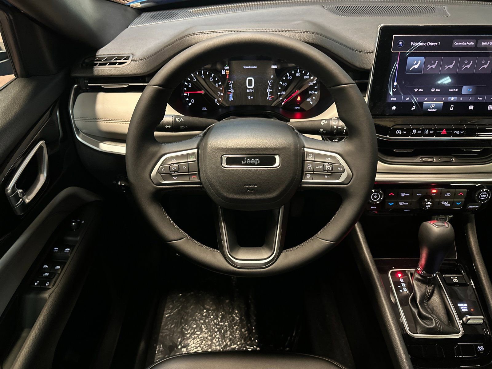 New 2026 Jeep Compass Limited image 13