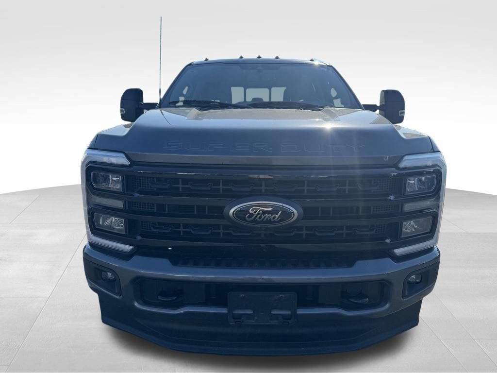 Used 2023 Ford F350 XLT w/ Black Appearance Package AWD/4WD image 8