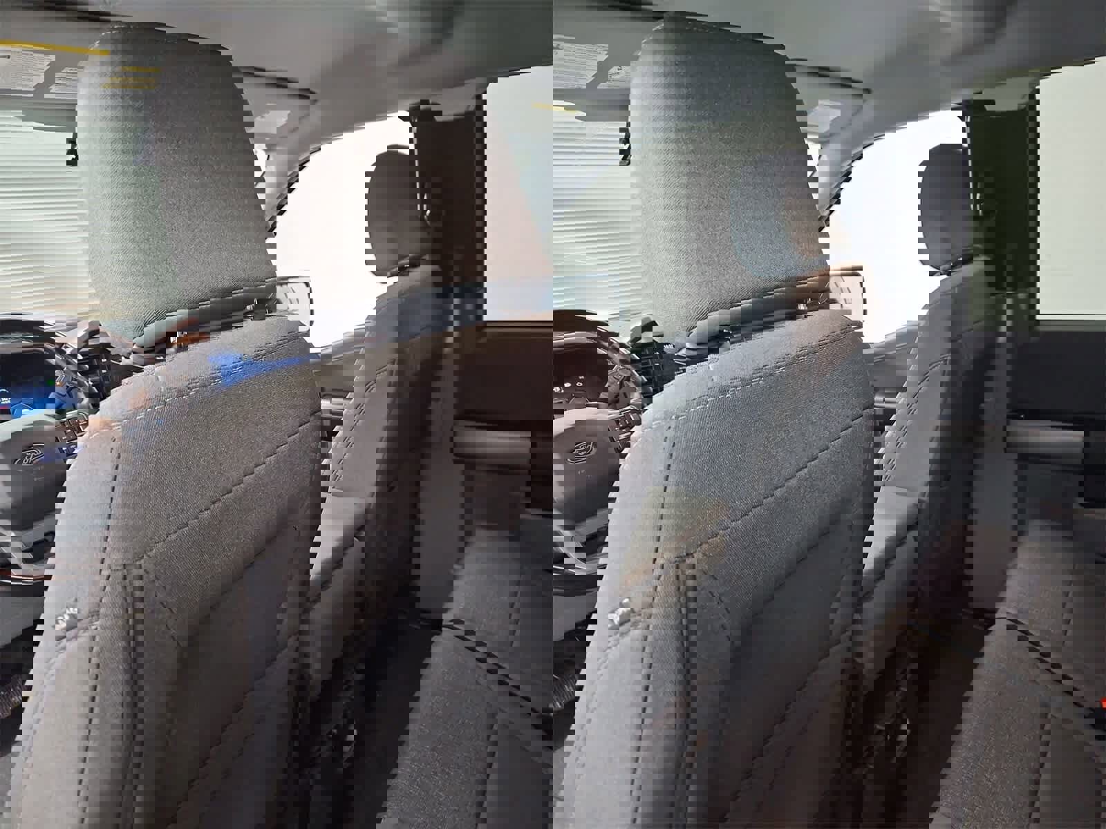 Used 2024 Ford F150 XLT w/ FX4 Off-Road Package image 18