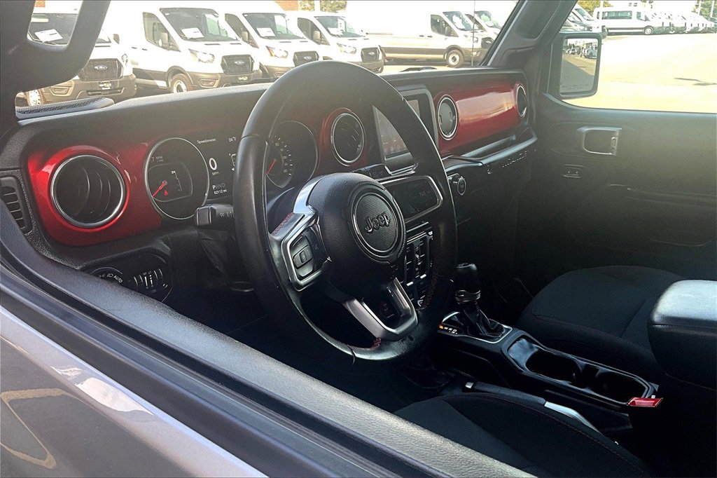 Used 2018 Jeep Wrangler Unlimited Rubicon image 13