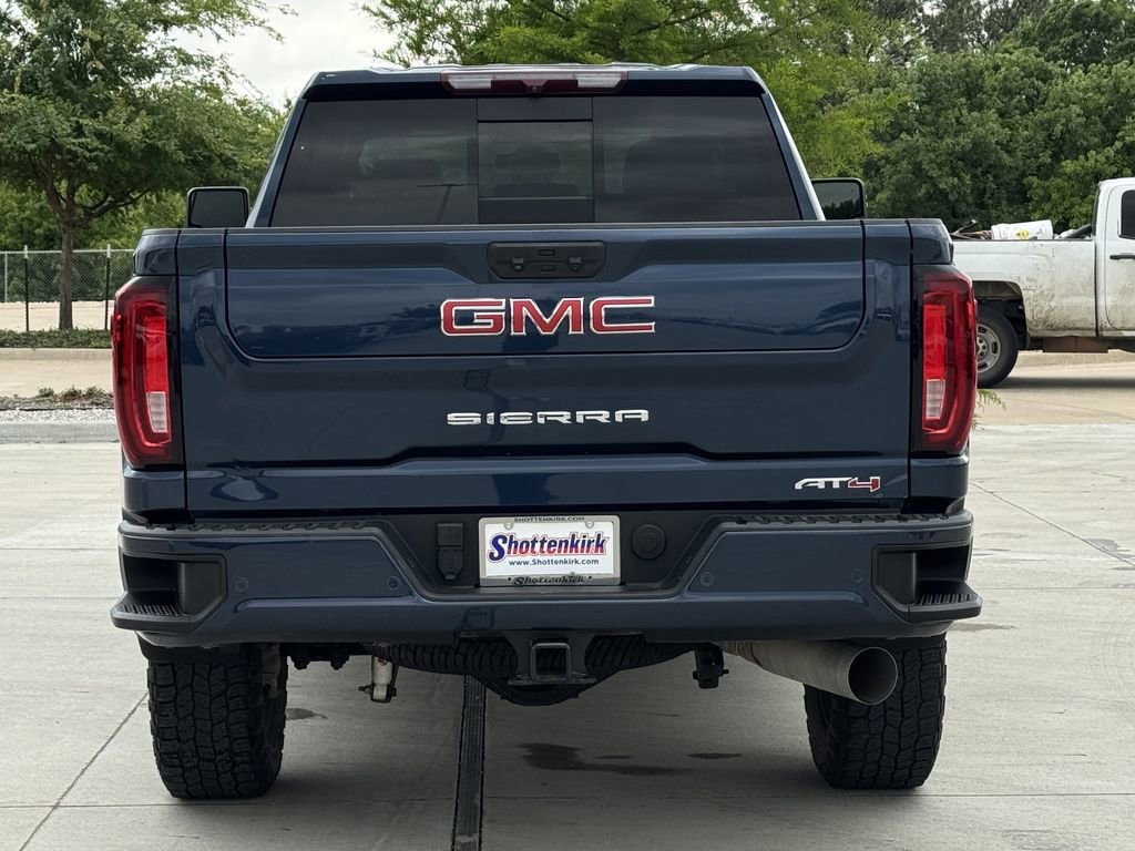 Used 2023 GMC Sierra 2500 AT4 w/ AT4 Preferred Package AWD/4WD image 5