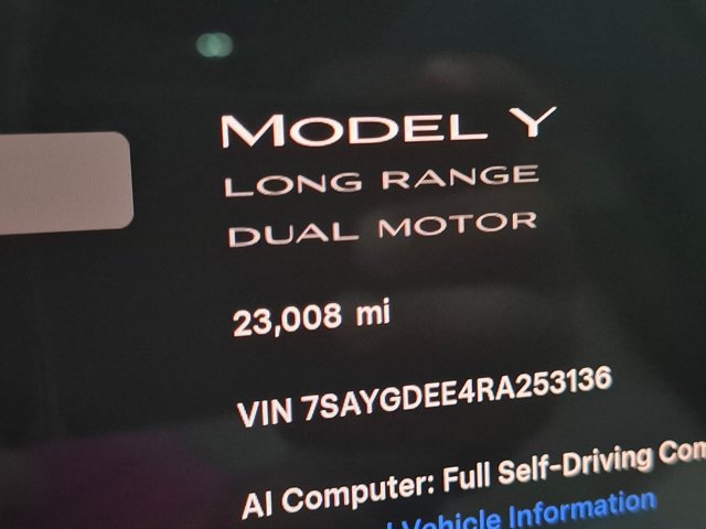 Used 2024 Tesla Model Y Long Range AWD/4WD image 19
