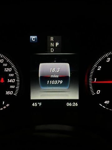 Used 2017 Mercedes-Benz GLC 300 4MATIC image 16