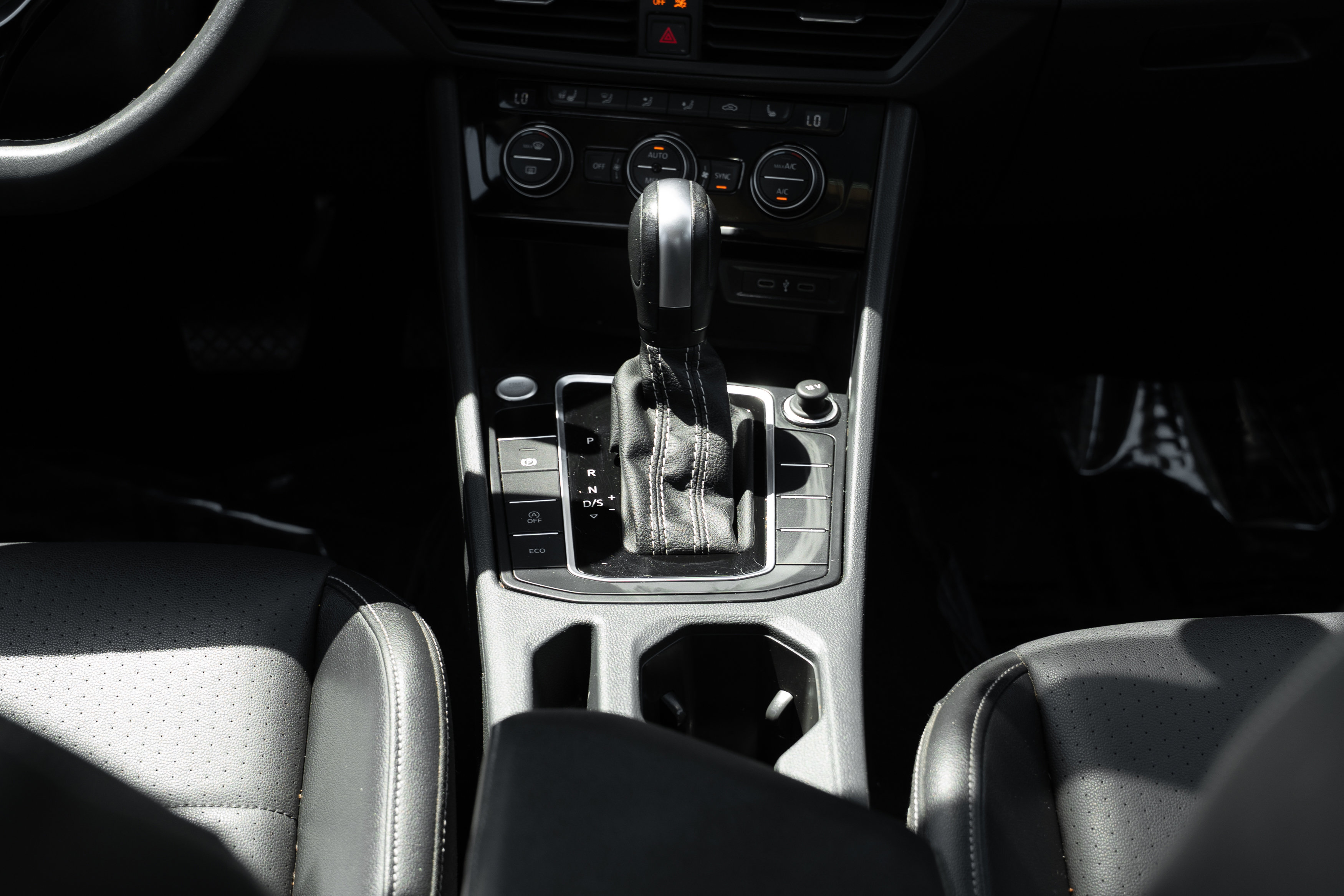 Used 2021 Volkswagen Jetta SE FWD image 15