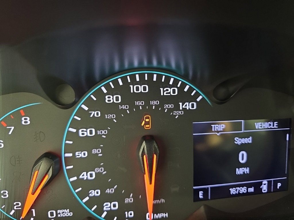 Used 2019 Chevrolet Trax LT w/ LT Convenience Package image 16