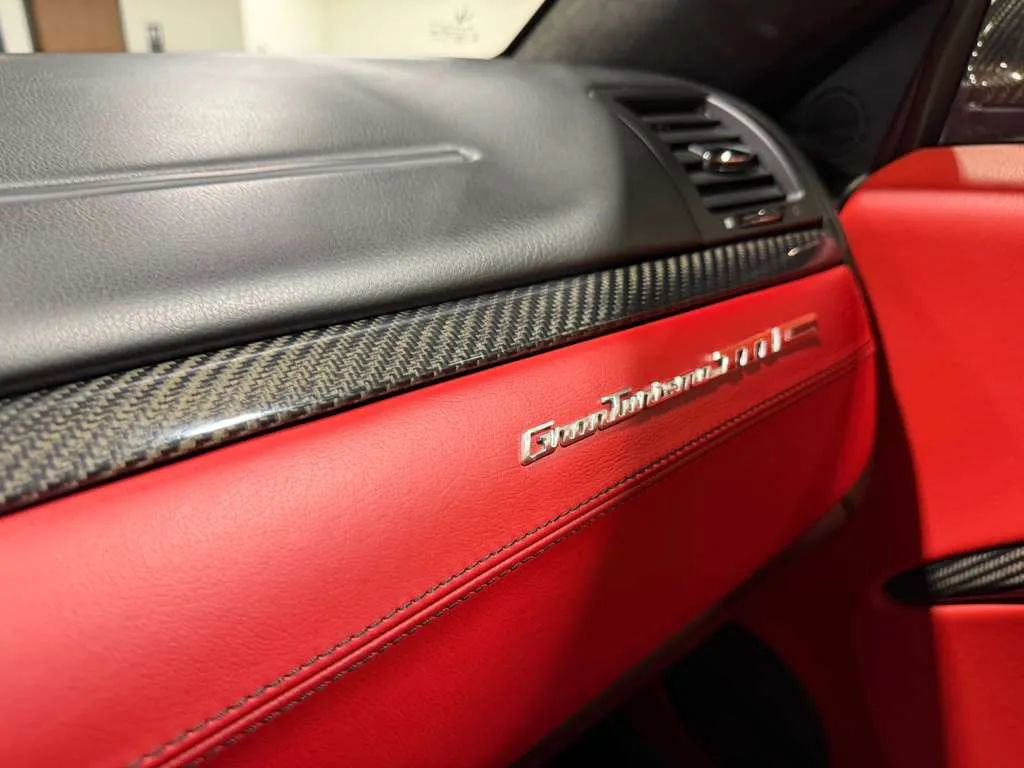 Used 2018 Maserati GranTurismo MC image 51