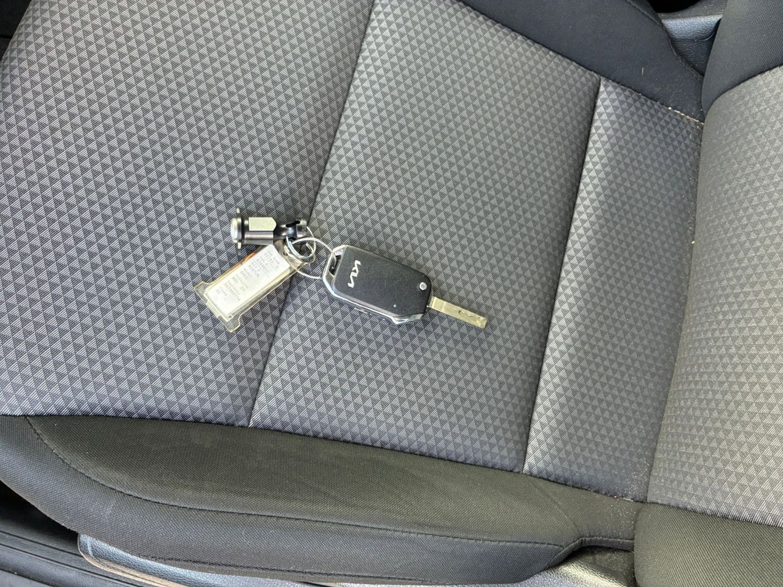 Used 2025 Kia Soul LX w/ LX Technology Package image 17