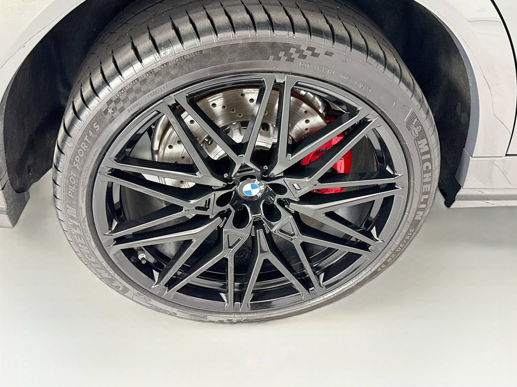 Used 2025 BMW X6 M Competition w/ Executive Package AWD/4WD image 32