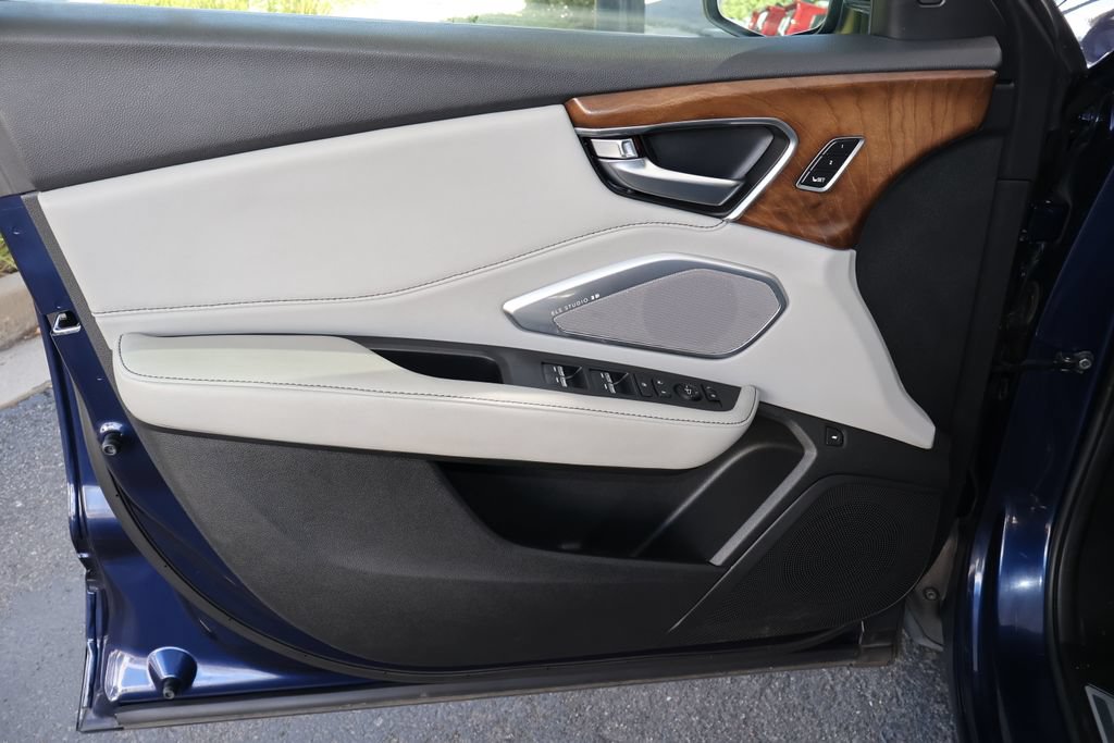 Used 2020 Acura RDX w/ Advance Package AWD/4WD image 19