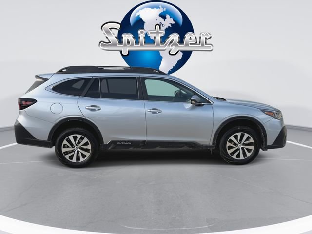 Used 2022 Subaru Outback Premium image 10