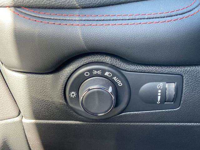 Used 2025 Dodge Durango GT image 14