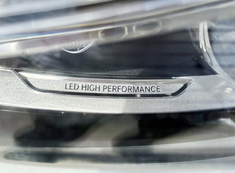 Used 2016 Mercedes-Benz C 300 4MATIC Sedan image 20