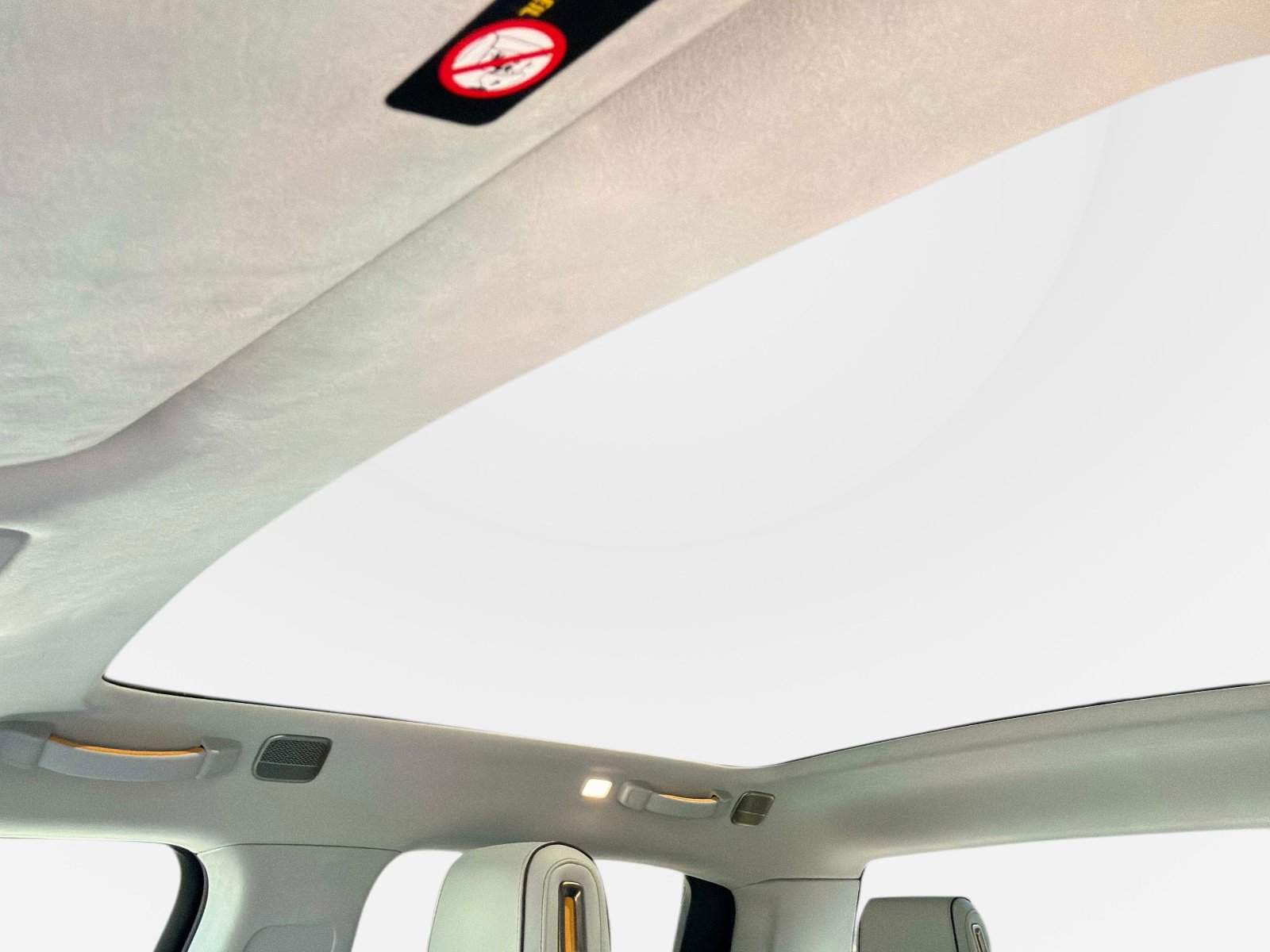 Used 2024 Rivian R1T Adventure image 50