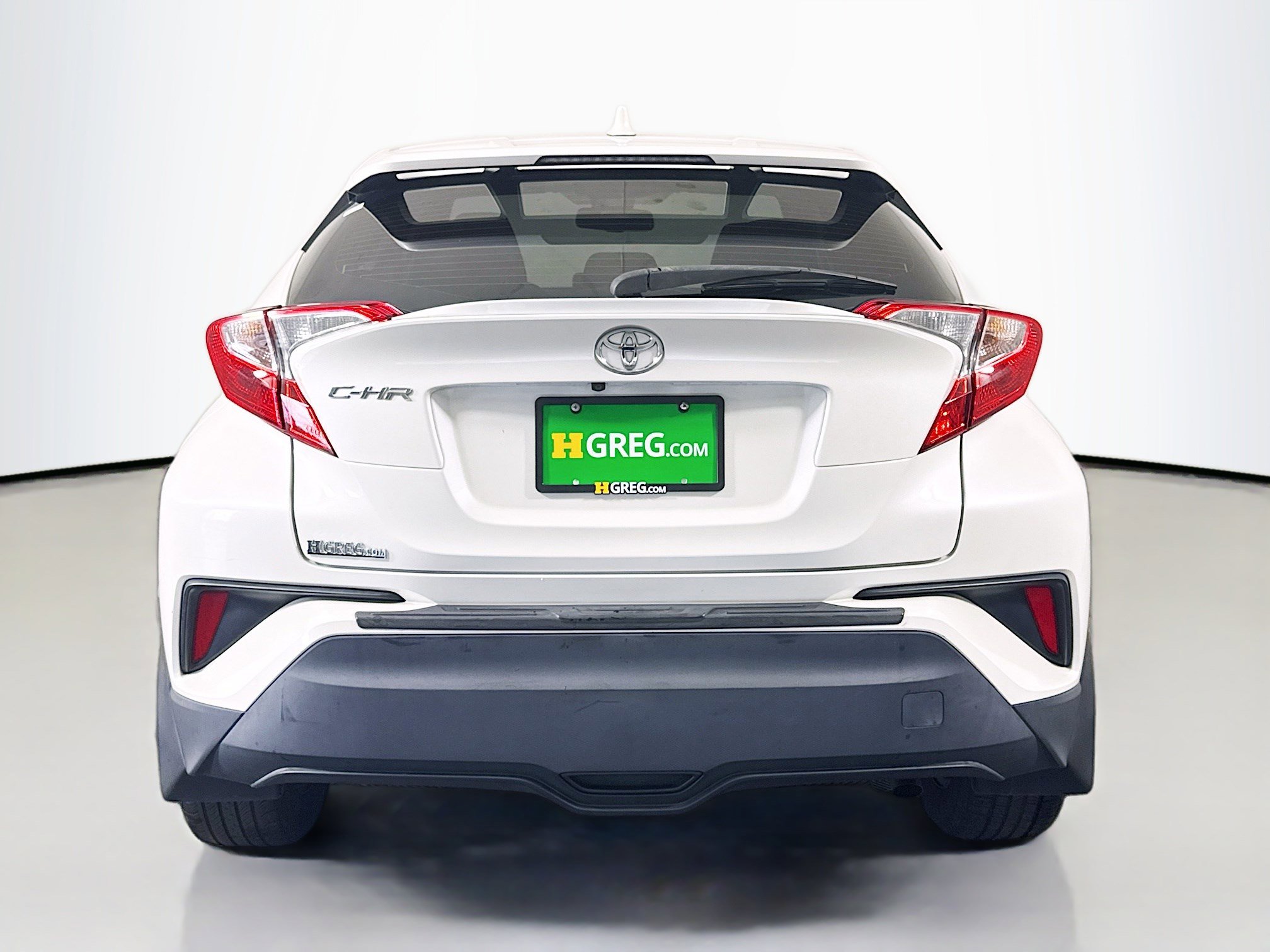 Used 2019 Toyota C-HR LE FWD image 8