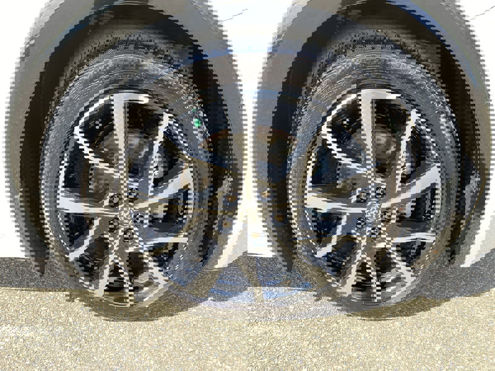 Used 2026 Toyota Prius Plug-In Hybrid image 17