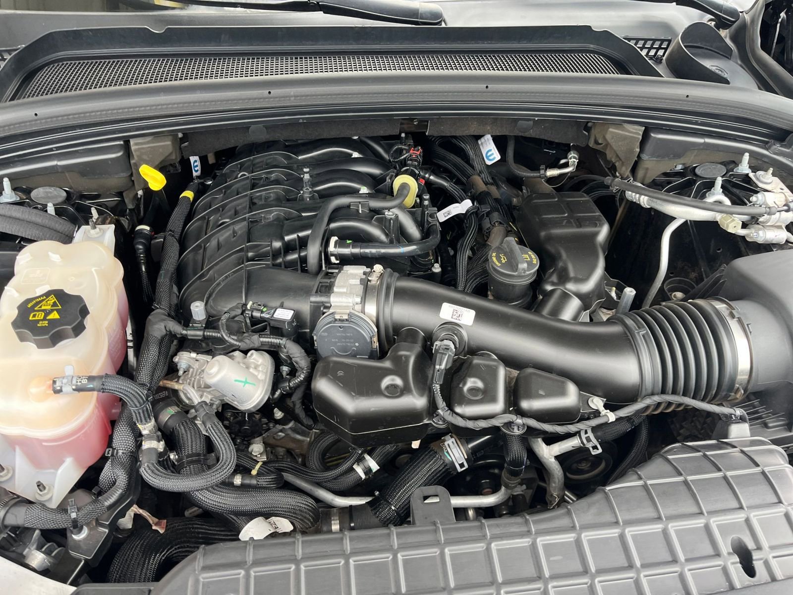 Used 2023 Jeep Grand Cherokee L Limited image 33