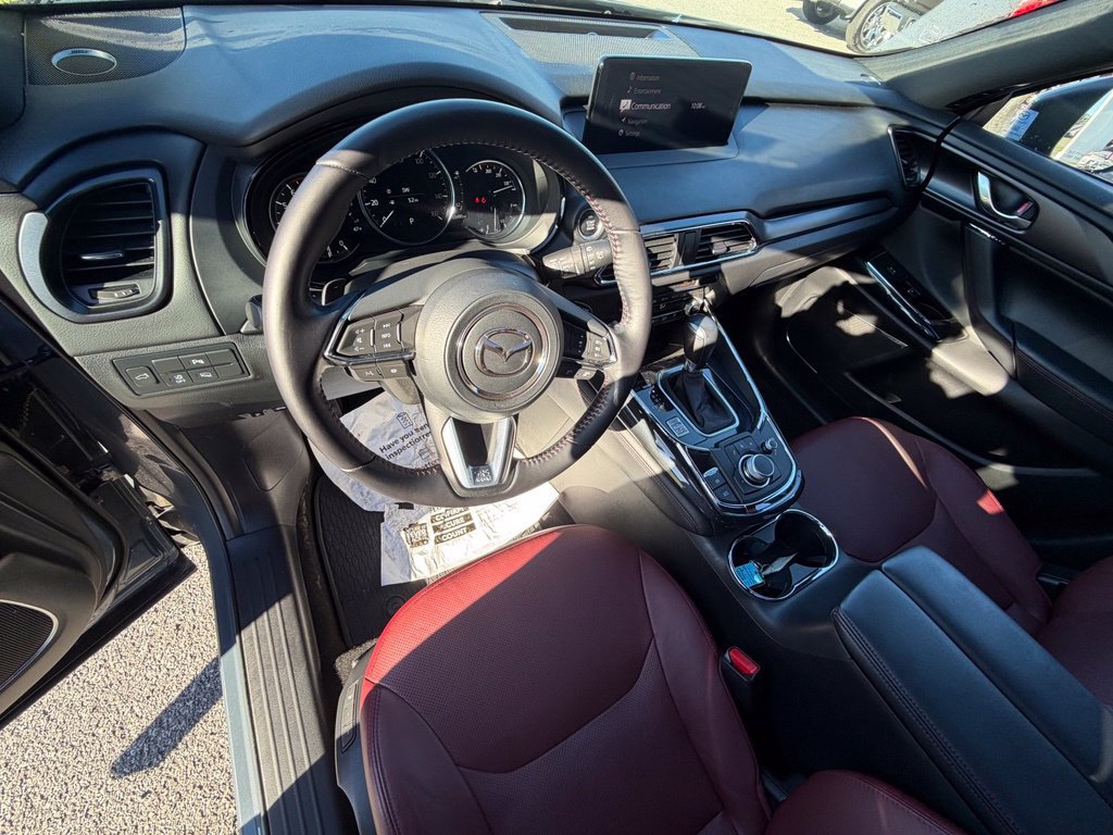 Used 2023 MAZDA CX-9 Carbon Edition AWD/4WD image 12