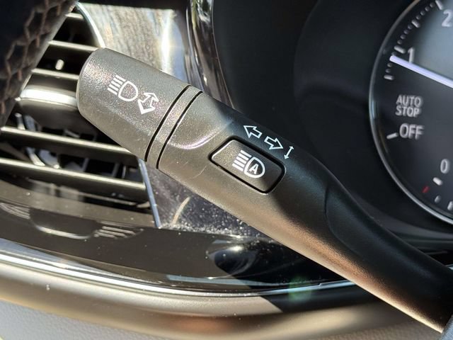 Used 2023 Buick Envision Avenir AWD/4WD image 21