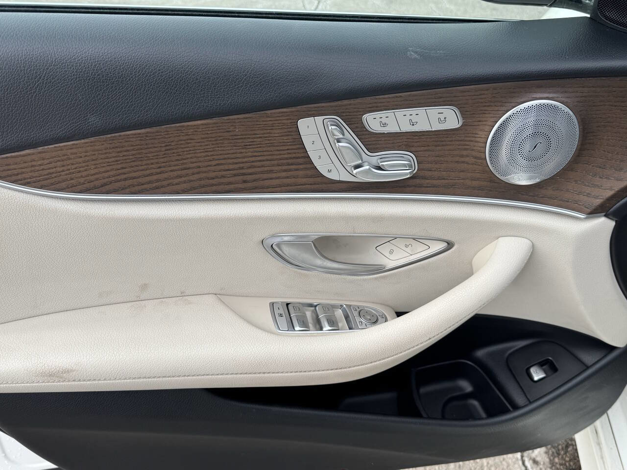 Used 2019 Mercedes-Benz E 450 4MATIC Wagon image 9