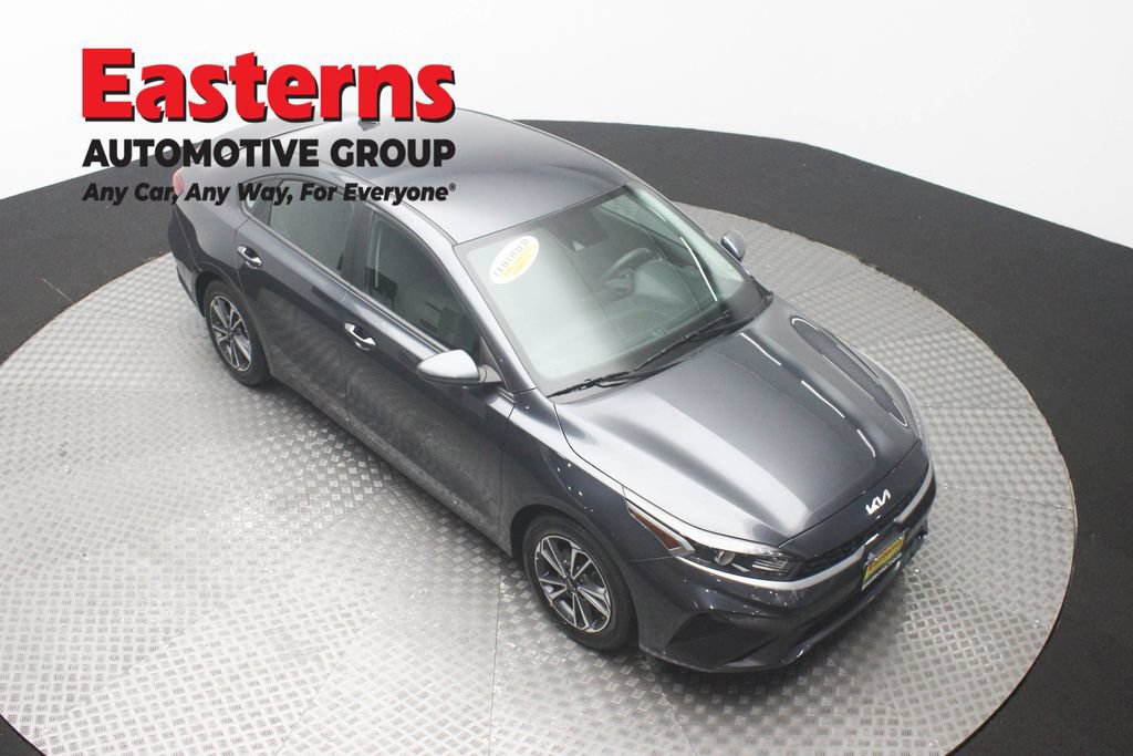 Used 2024 Kia Forte LXS FWD image 3