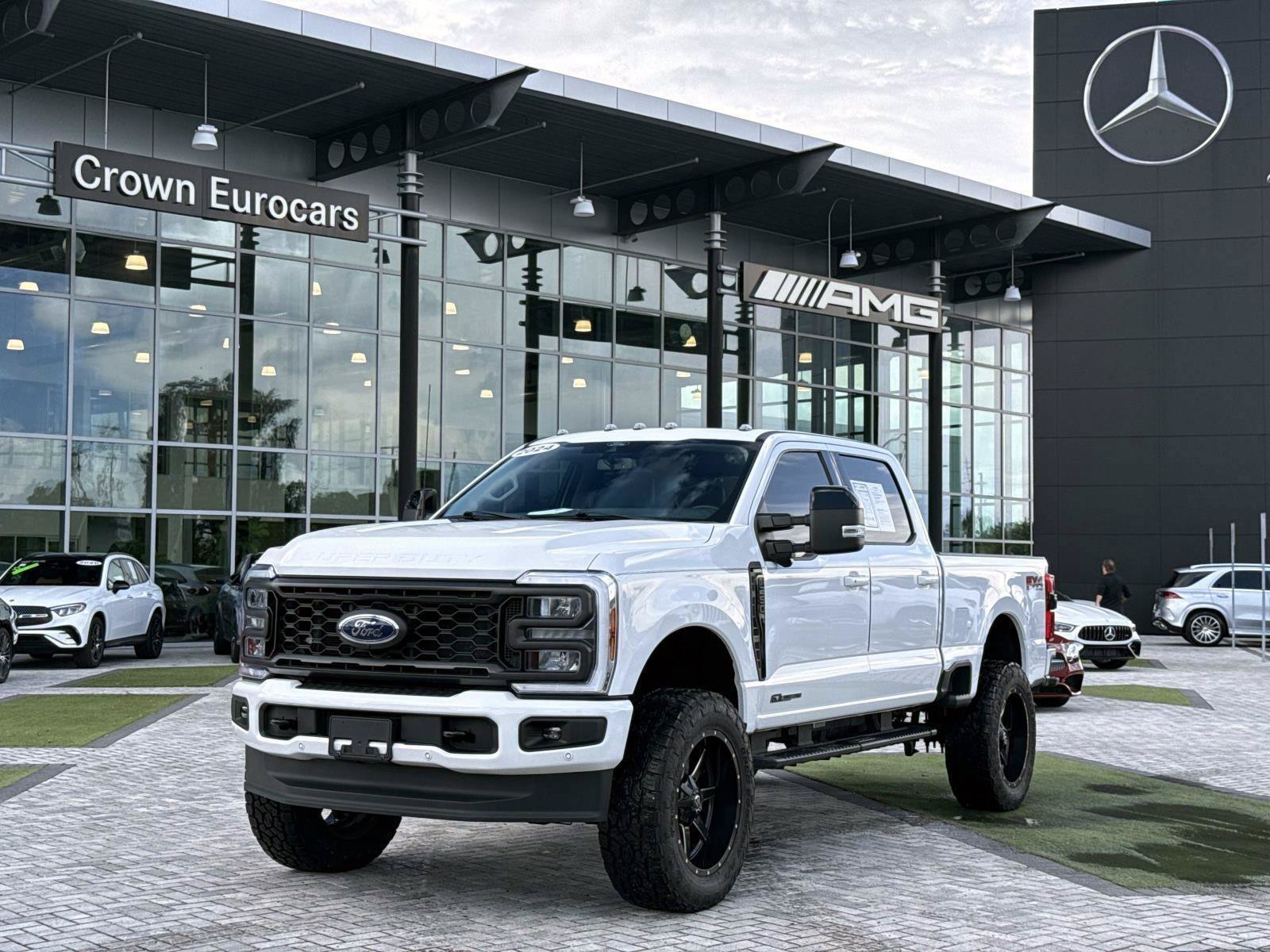 Used 2024 Ford F250 Lariat w/ Lariat Ultimate Package AWD/4WD image 1