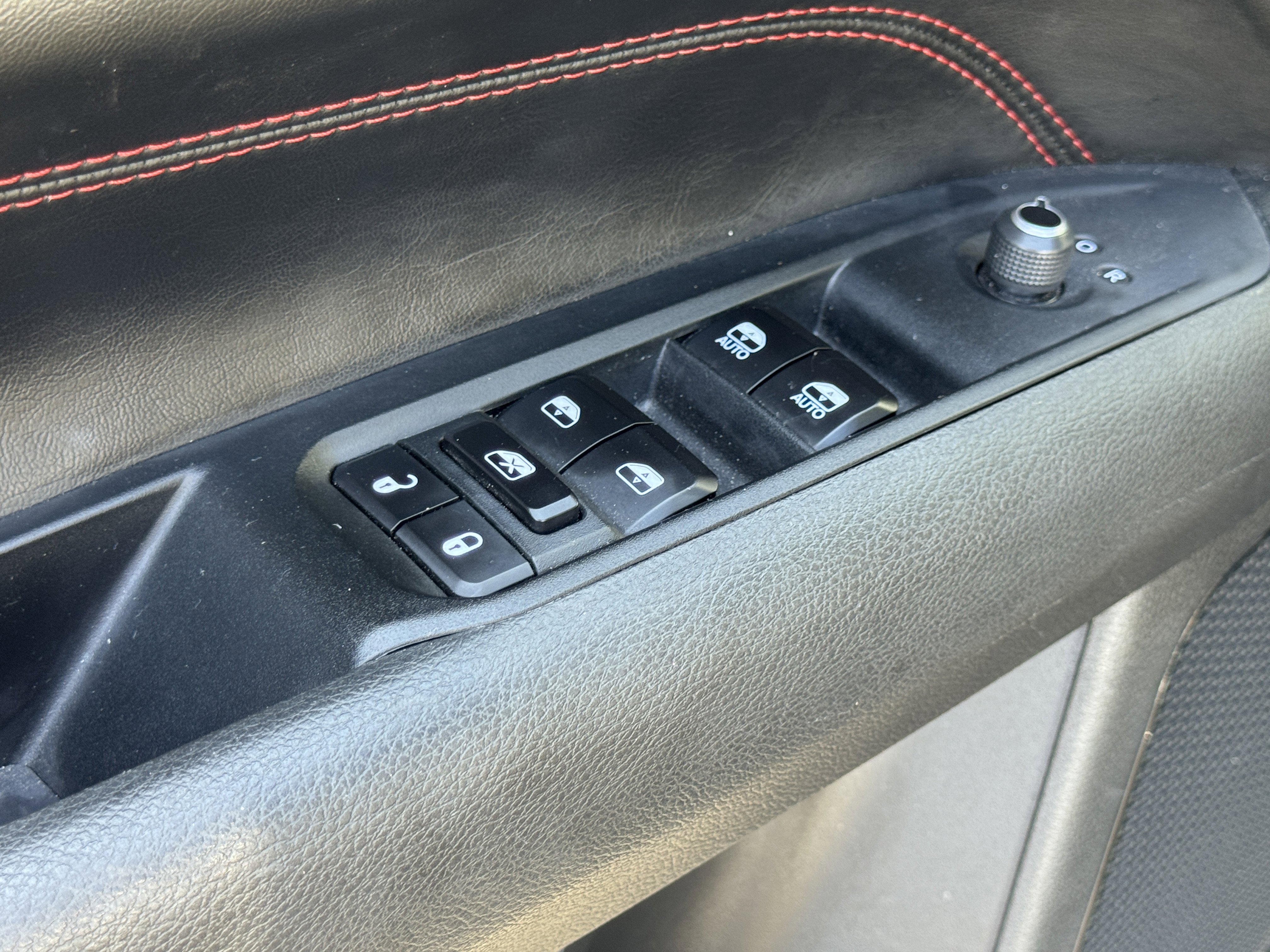 Used 2024 Jeep Compass Trailhawk image 21