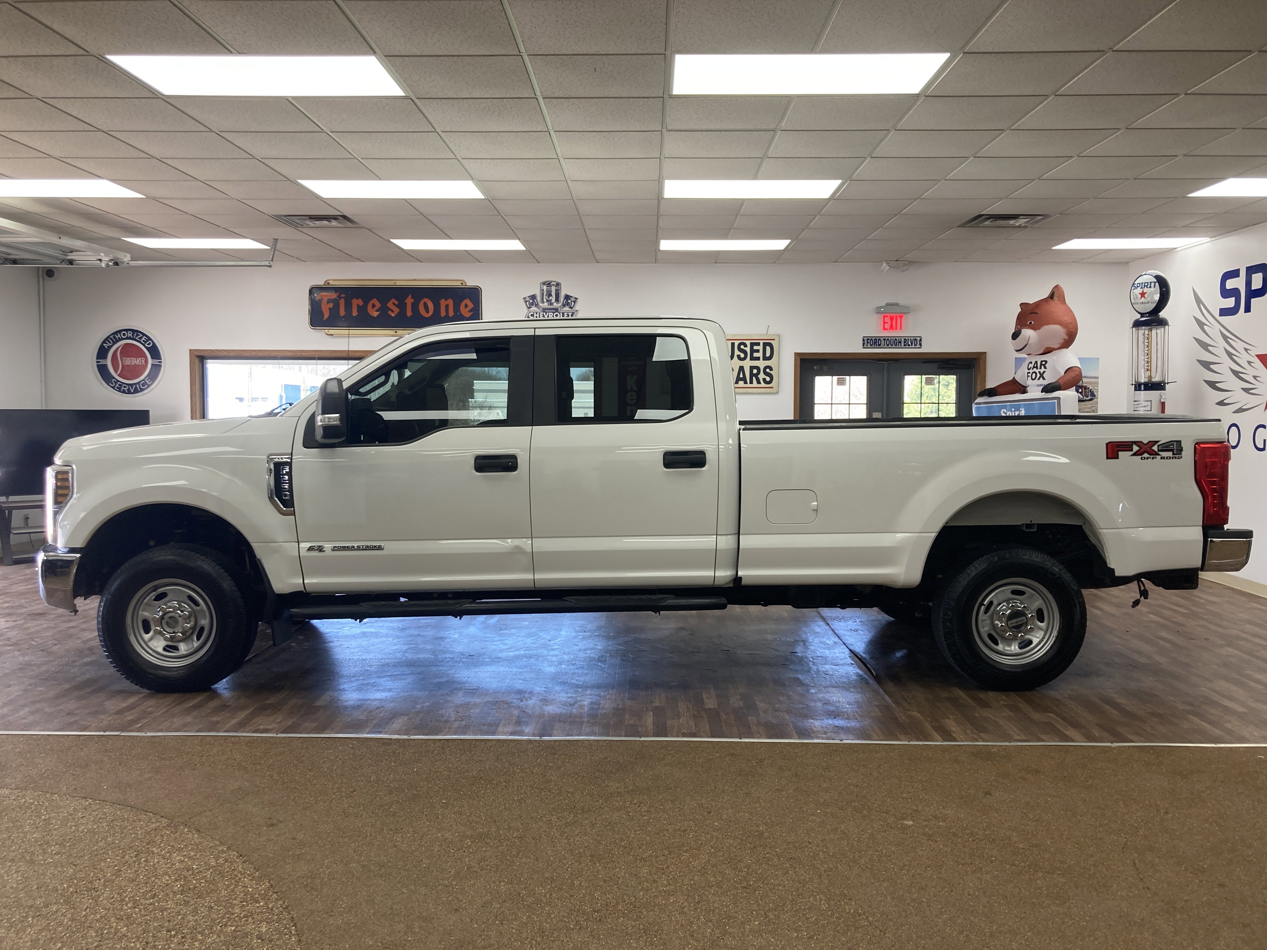 Used 2019 Ford F250 XL w/ Power Equipment Group image 2
