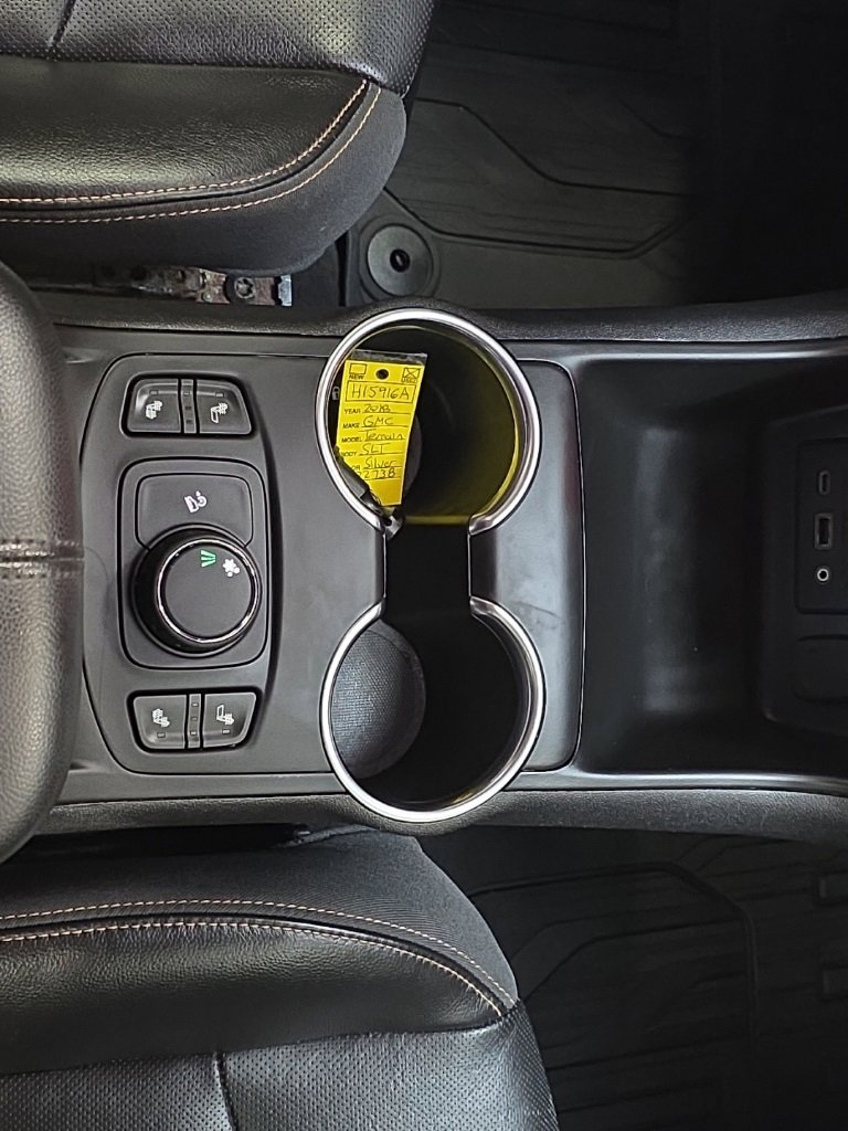 Used 2018 GMC Terrain SLT w/ Preferred Package image 24