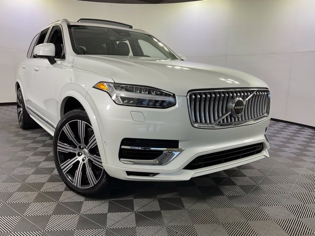 Certified 2024 Volvo XC90 T8 Plus w/ Protection Package Premier AWD/4WD image 41
