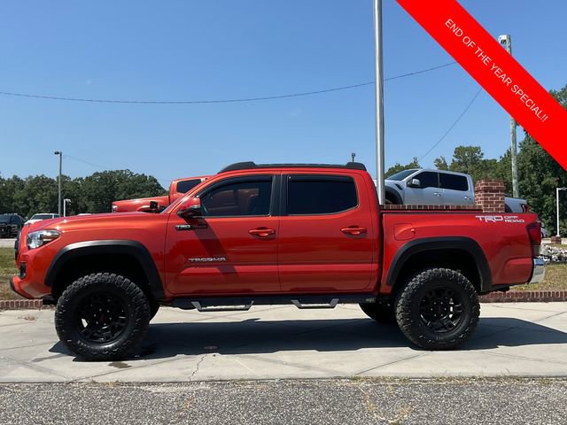 Used 2018 Toyota Tacoma TRD Off-Road image 4