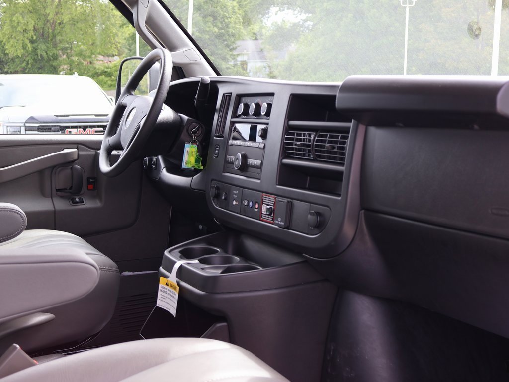 New 2025 Chevrolet Express 3500 Extended w/ Driver Convenience Package image 25