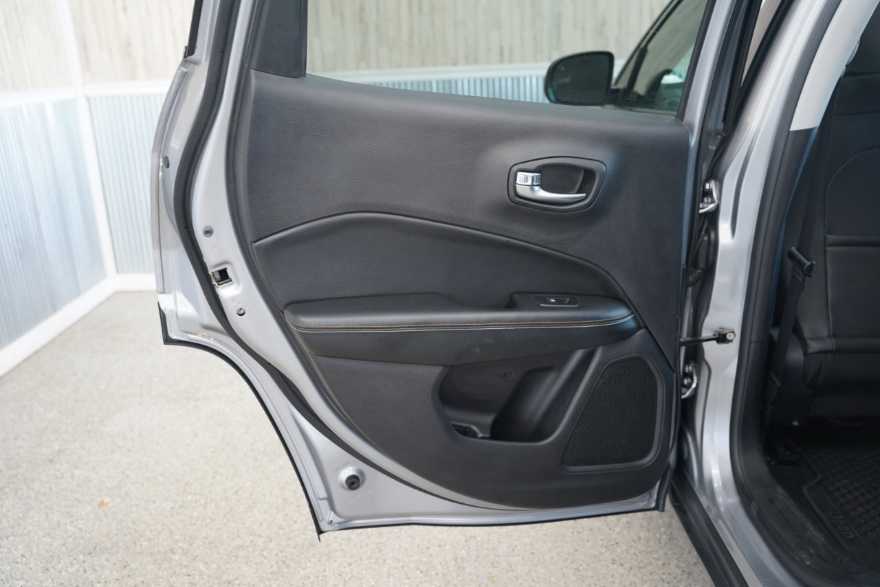 Used 2018 Jeep Compass Latitude w/ Safe & Security Group image 35