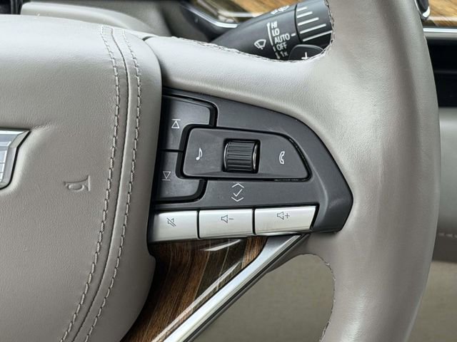 Used 2022 Cadillac Escalade Premium Luxury Platinum AWD/4WD image 16