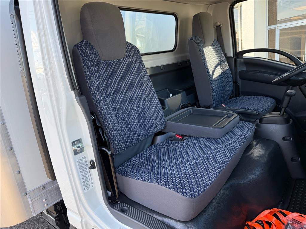 Used 2024 Chevrolet Low Cab Forward RWD image 21
