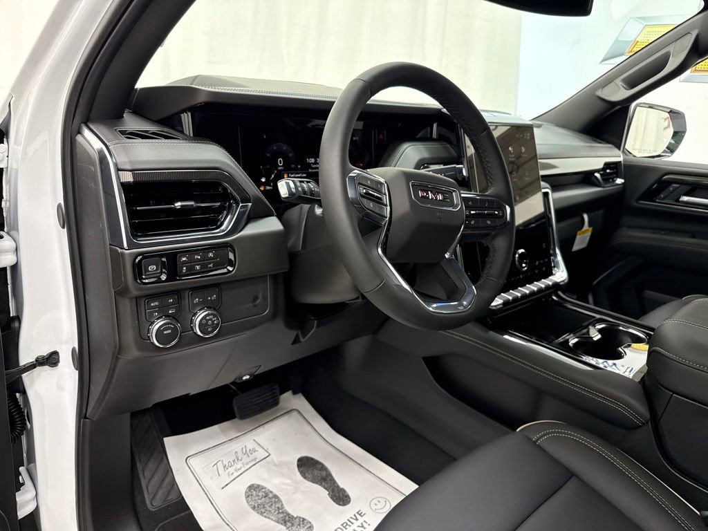 New 2026 GMC Yukon XL Elevation image 24