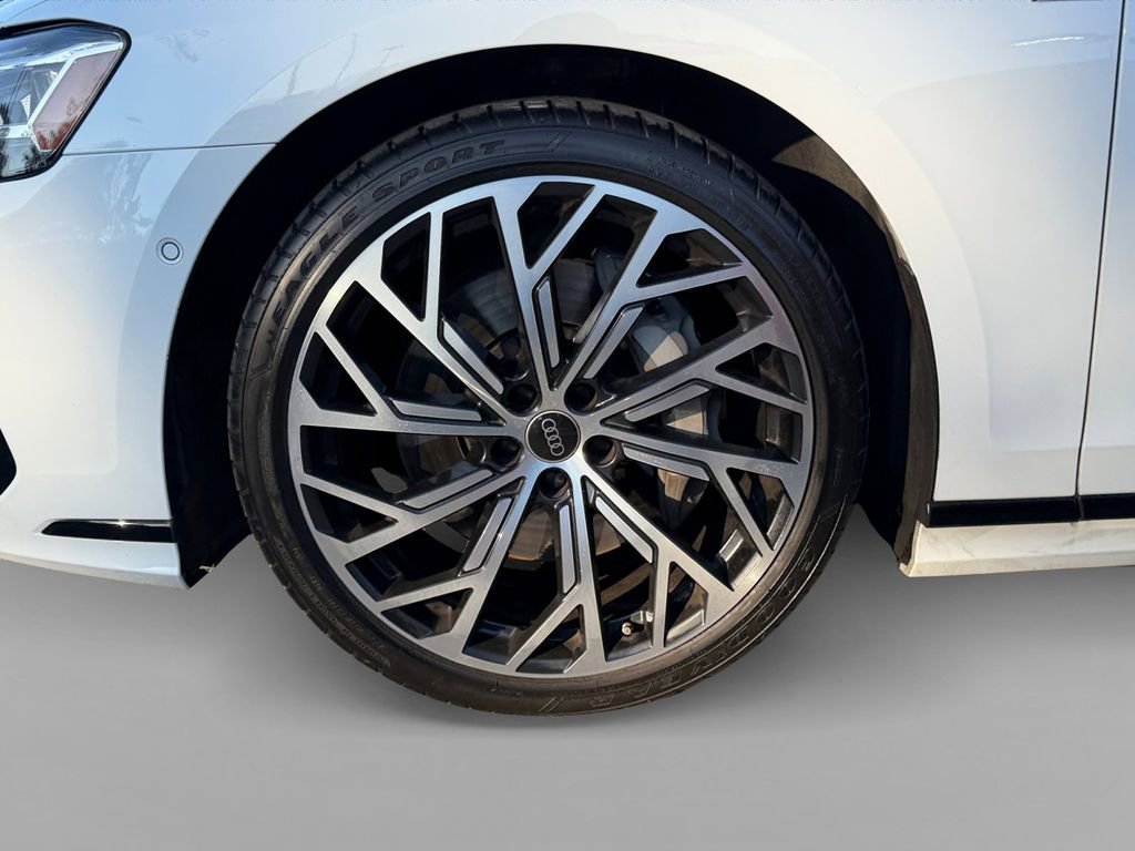 Used 2023 Audi A8 L 3.0T w/ Luxury Package image 37