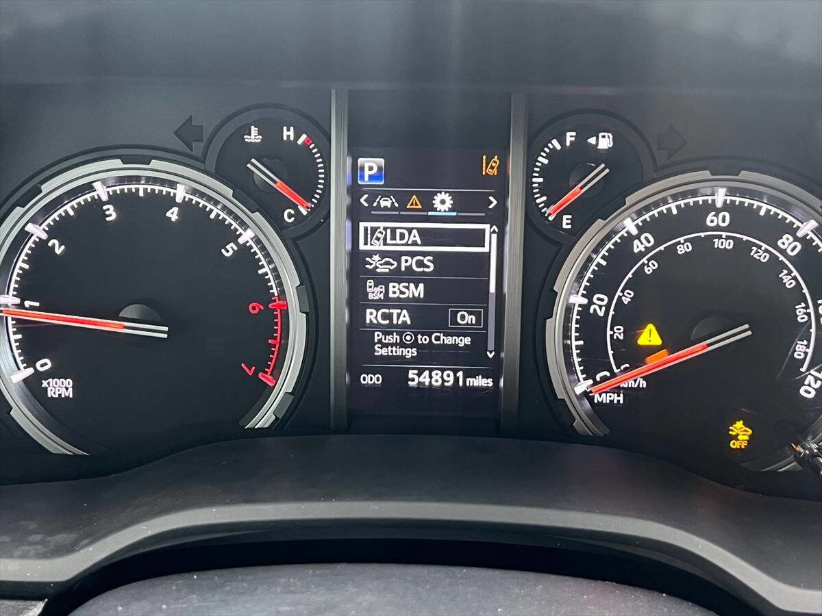 Used 2022 Toyota 4Runner TRD Sport w/ Technology Package AWD/4WD image 12