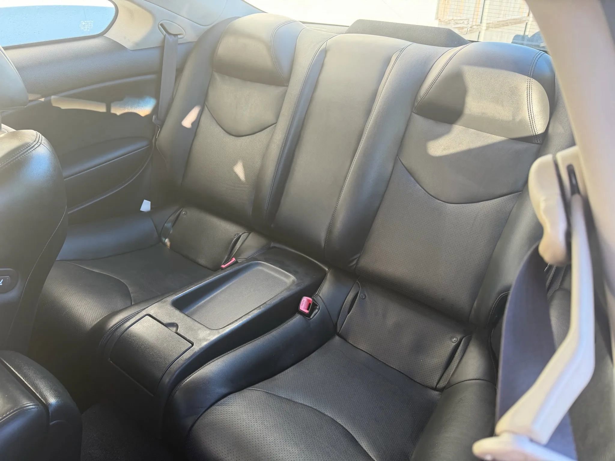 Used 2011 INFINITI G37 Journey w/ Premium Pkg image 17