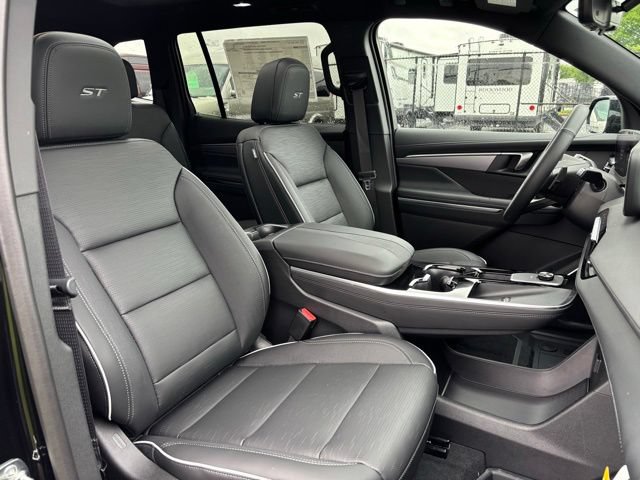 New 2026 Buick Enclave Sport Touring w/ Power Package FWD image 37