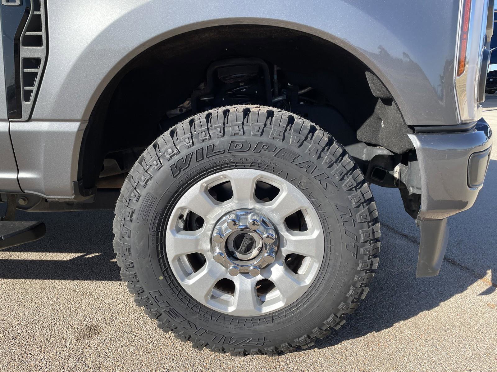 Used 2024 Ford F250 XL w/ STX Appearance Package image 36