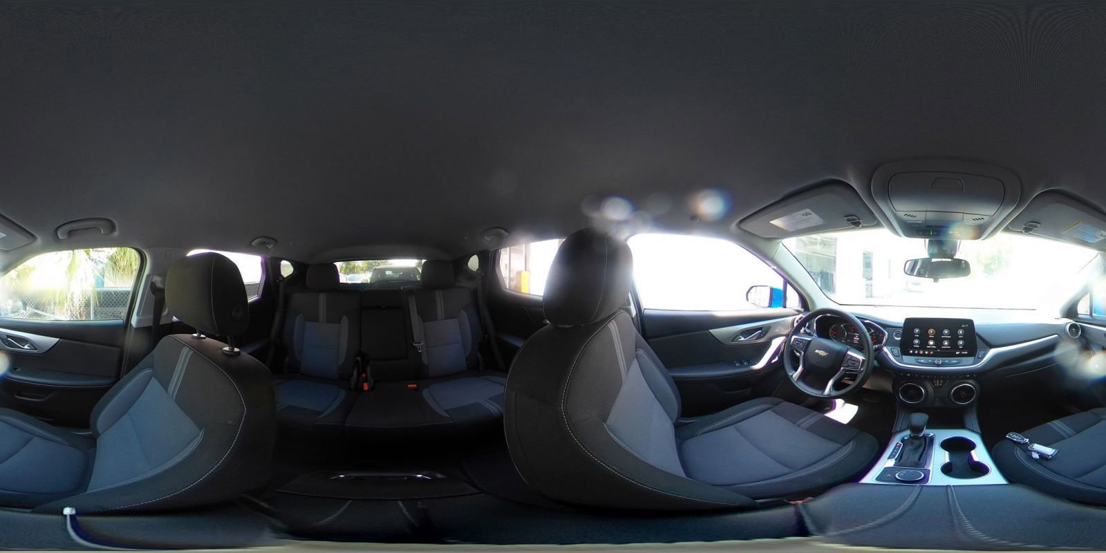 Used 2025 Chevrolet Blazer LT FWD image 42