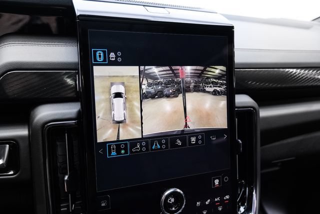 Used 2026 GMC Yukon AT4 w/ AT4 Premium Plus Package AWD/4WD image 55