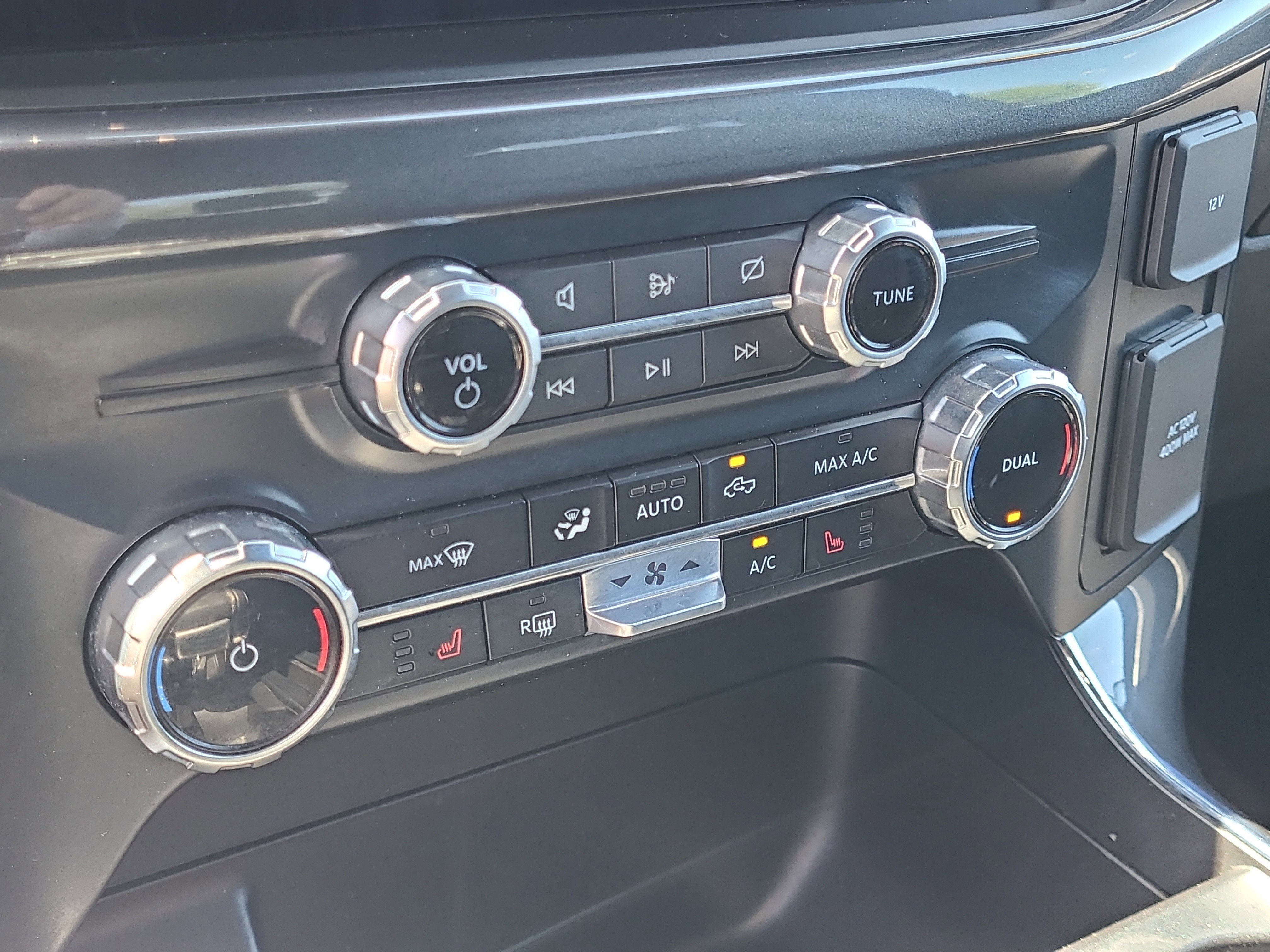 Used 2023 Ford F150 XLT w/ Equipment Group 302A High image 26